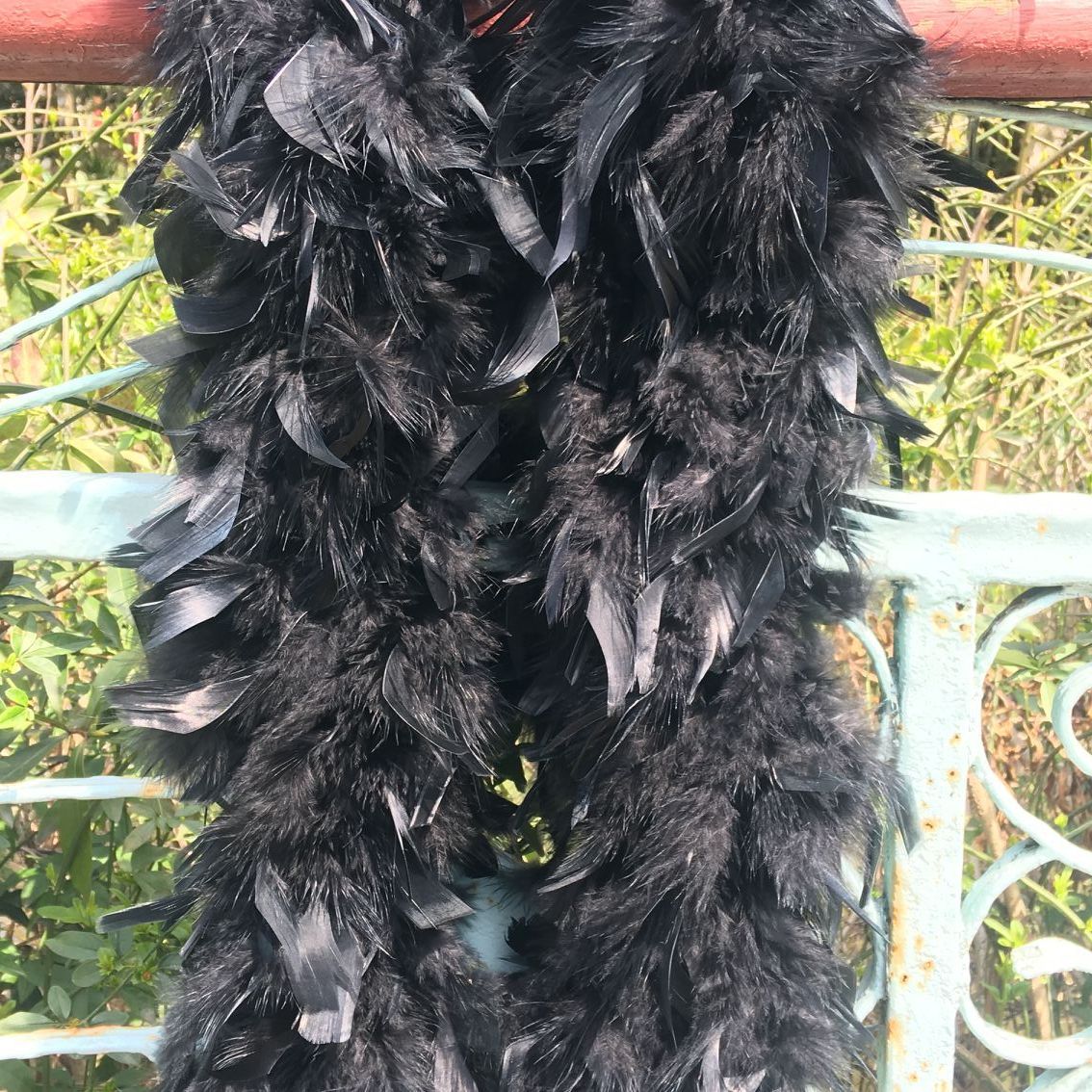 Chandelle Feather Boa – 2 Yards / 6 Feet | 80 g