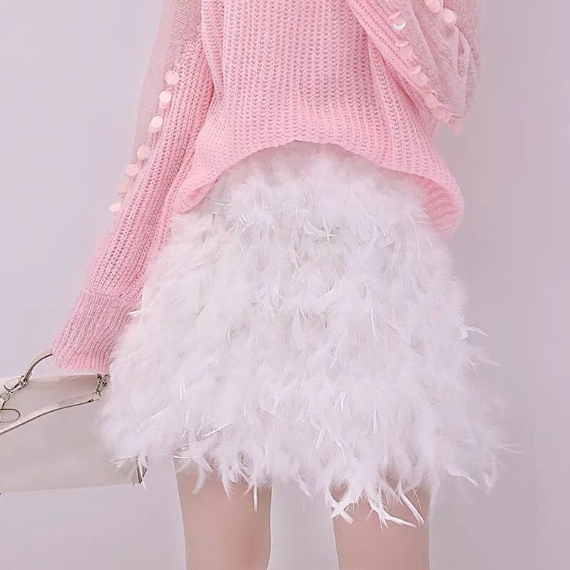 Chandelle Feather Fringe | 10 Yard FeatherParadise.com