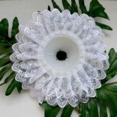 Lace Bouquet Collar