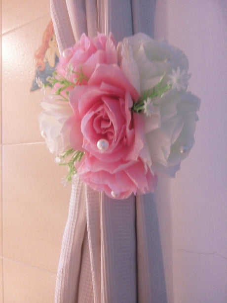 Floral Curtain Tieback